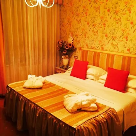 Al Camin Hotel