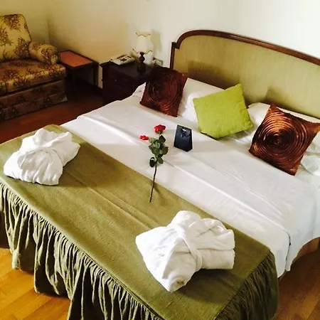 Al Camin Hotel 4*