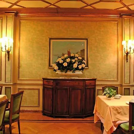 Al Camin Hotel