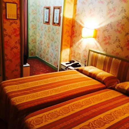 Al Camin Hotel 4*